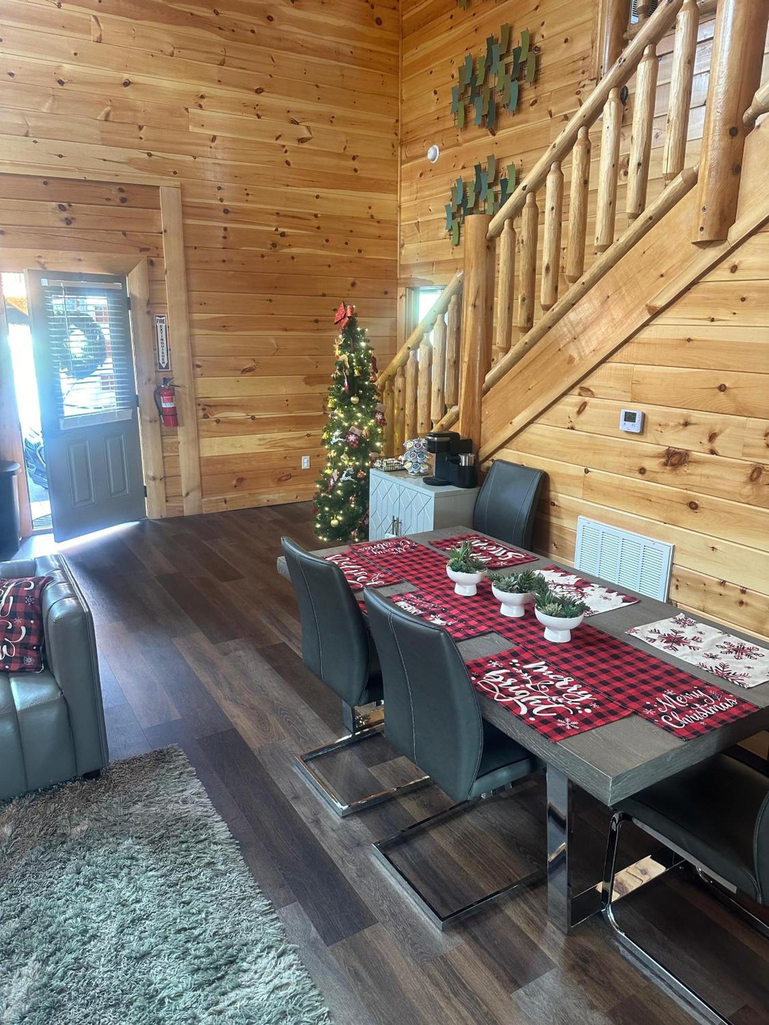 The Heritage Pigeon Forge Bagian luar foto